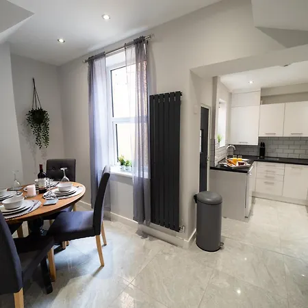 Appartement Sea View House *